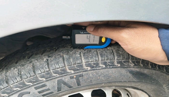 2014 Maruti Alto 800 LXI CNG, Petrol, Manual, 89,521 km, tyre