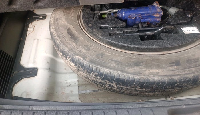 2016 Hyundai Creta S 1.6 PETROL, Petrol, Manual, 82,729 km, tyre