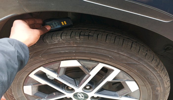 2022 Hyundai VENUE SX (O) 1.5 CRDI, Diesel, Manual, 97,505 km, tyre