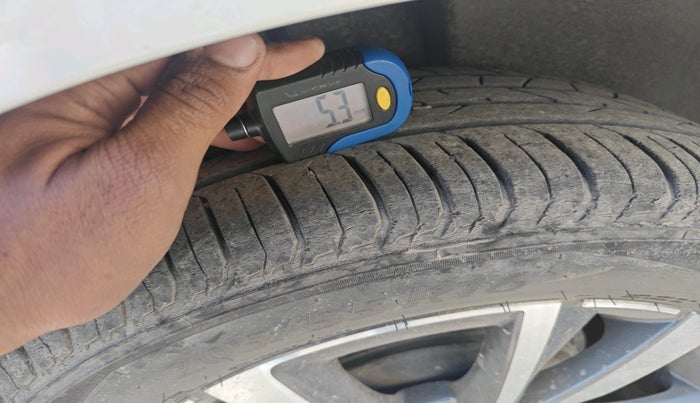 2022 Skoda SLAVIA STYLE 1.0L TSI AT, Petrol, Automatic, 33,640 km, tyre