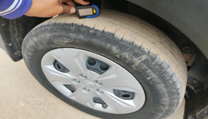 2019 Hyundai Creta E PLUS 1.6 PETROL, Petrol, Manual, 81,464 km, tyre