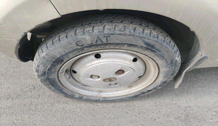 2010 Tata Nano LX, Petrol, Manual, 31,254 km, tyre