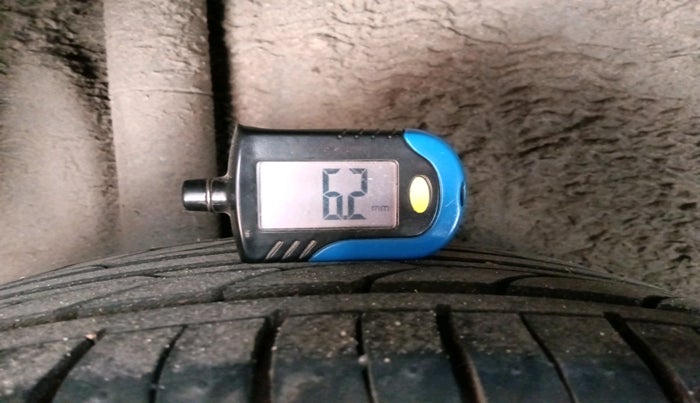 2017 Honda WR-V 1.5L I-DTEC VX MT, Diesel, Manual, 1,65,602 km, tyre