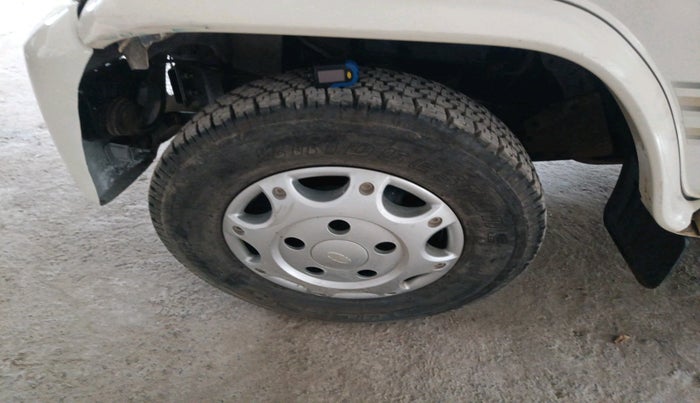 2021 Mahindra Bolero B6 (O), Diesel, Manual, 59,866 km, tyre