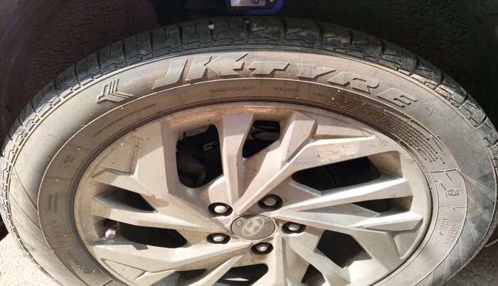 2020 Hyundai Creta SX 1.5 PETROL, Petrol, Manual, 54,295 km, tyre