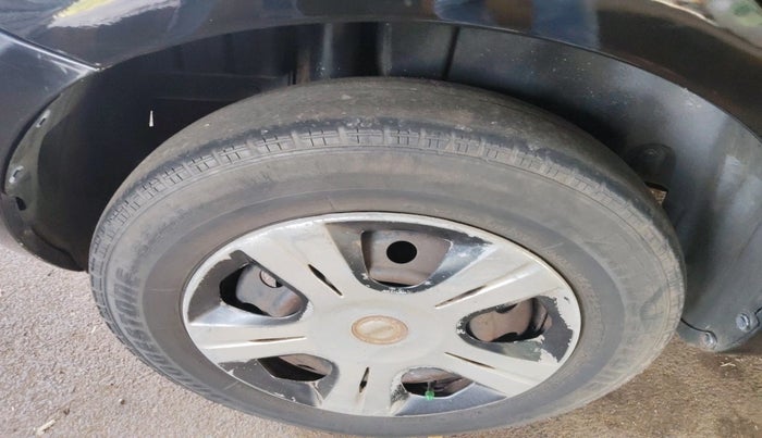 2012 Maruti Swift VDI, Diesel, Manual, 1,30,975 km, tyre