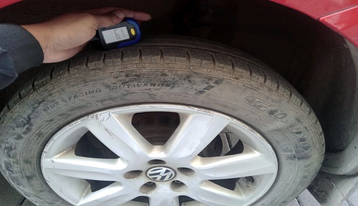 2011 Volkswagen Polo HIGHLINE1.2L, Petrol, Manual, 70,979 km, tyre