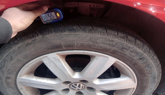 2011 Volkswagen Polo HIGHLINE1.2L, Petrol, Manual, 70,979 km, tyre