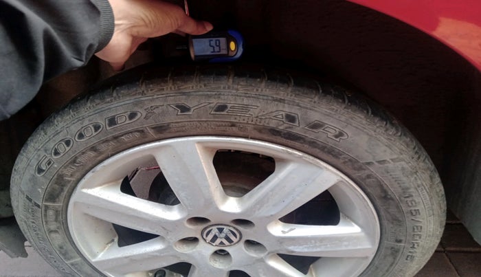 2011 Volkswagen Polo HIGHLINE1.2L, Petrol, Manual, 70,979 km, tyre