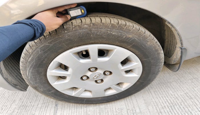 2013 Hyundai i20 MAGNA 1.2, Petrol, Manual, 44,460 km, tyre