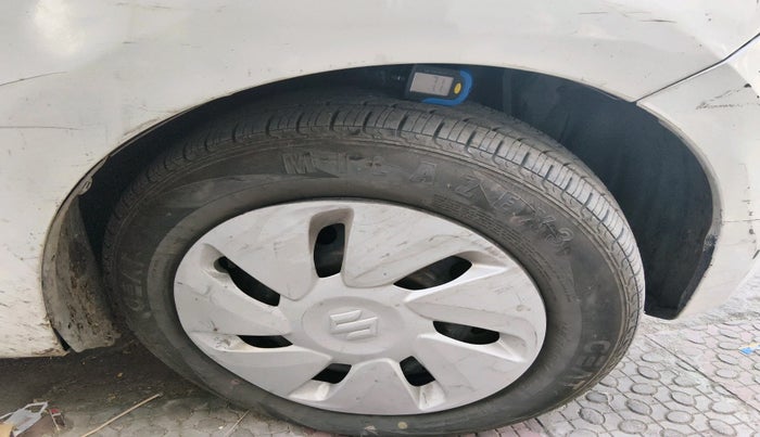 2016 Maruti Celerio VXI AMT, Petrol, Automatic, 34,876 km, tyre