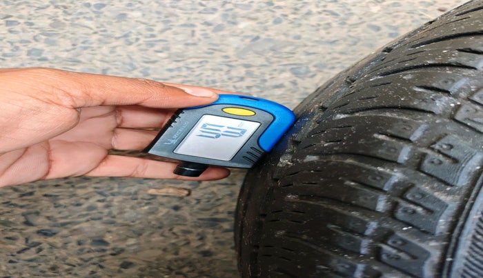 2011 Honda Civic 1.8L I-VTEC V MT, Petrol, Manual, 98,222 km, tyre