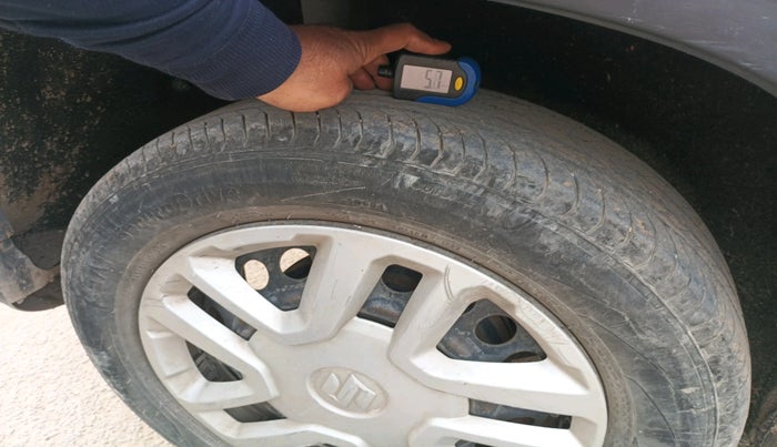 2016 Maruti Vitara Brezza VDI (O), Diesel, Manual, 67,359 km, tyre