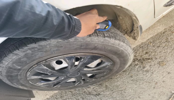 2021 Maruti Swift LXI, Petrol, Manual, 79,225 km, tyre