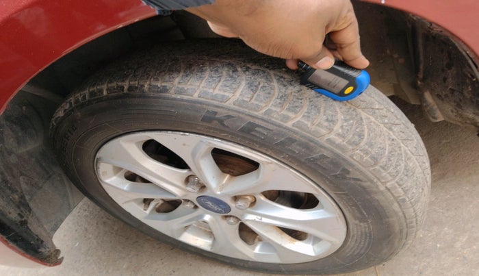 2017 Ford Figo Aspire TITANIUM 1.2 PETROL, Petrol, Manual, 1,49,104 km, tyre