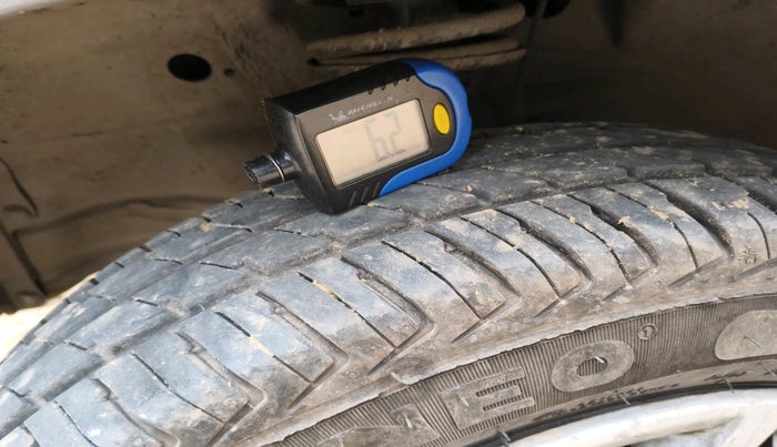 2018 Maruti Wagon R 1.0 LXI, Petrol, Manual, 1,16,676 km, tyre