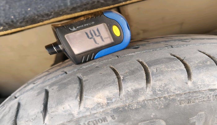 2018 Maruti Wagon R 1.0 LXI, Petrol, Manual, 1,16,676 km, tyre