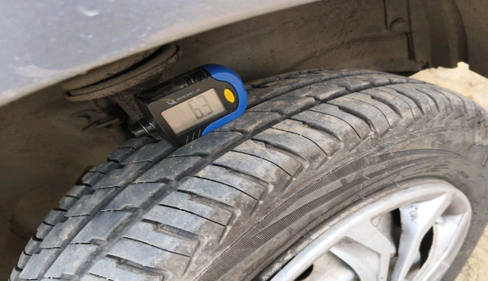 2018 Maruti Wagon R 1.0 LXI, Petrol, Manual, 1,16,676 km, tyre