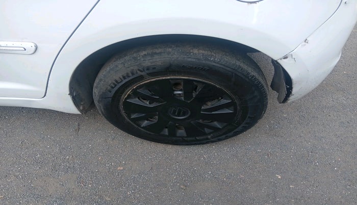 2011 Maruti Swift VDI, Diesel, Manual, 1,16,318 km, tyre