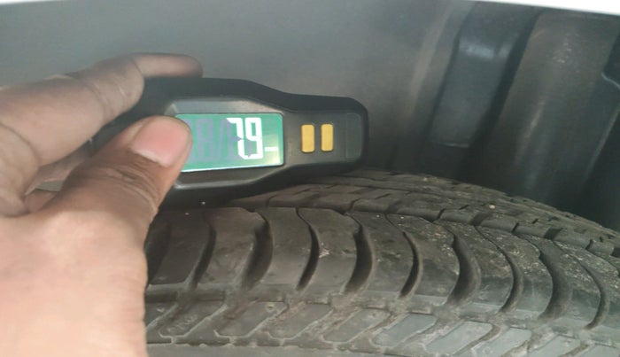 2015 Ford Figo Aspire TITANIUM1.5 DIESEL, Diesel, Manual, 1,30,177 km, tyre