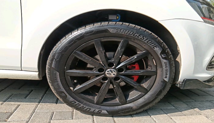 2017 Volkswagen Polo GT TSI AT, Petrol, Automatic, 81,571 km, tyre