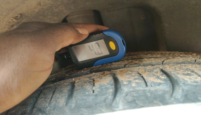 2021 Volkswagen TAIGUN TOPLINE 1.0 TSI MT, Petrol, Manual, 1,19,962 km, tyre