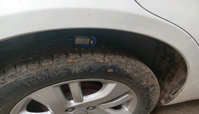 2014 Maruti Swift Dzire ZDI, Diesel, Manual, 72,737 km, tyre