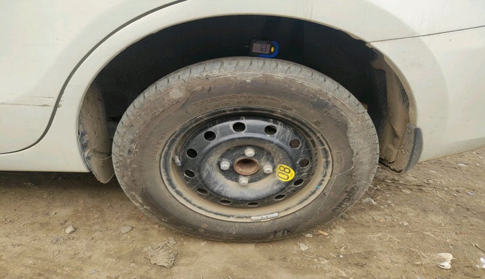 2024 Maruti Dzire ZXI CNG, Petrol, Manual, 52,832 km, tyre