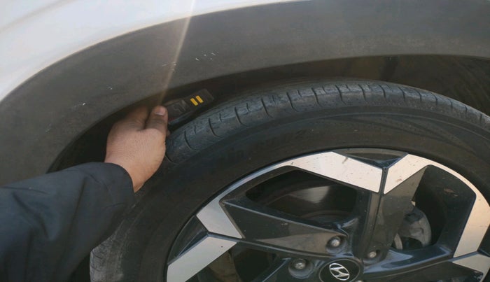 2022 Hyundai ALCAZAR 1.5 SIGNATURE (O) AT 6STR, Diesel, Automatic, 67,259 km, tyre