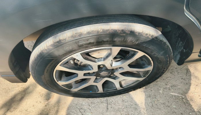 2022 Maruti XL6 ALPHA MT, Petrol, Manual, 66,348 km, tyre