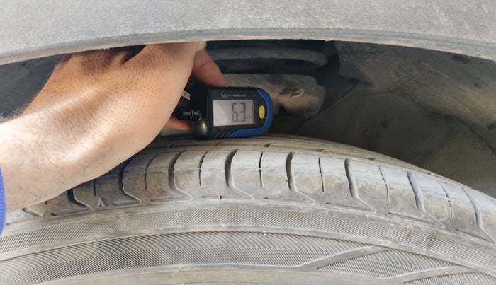 2019 Hyundai VENUE SX 1.4 CRDI, Diesel, Manual, 1,27,840 km, tyre