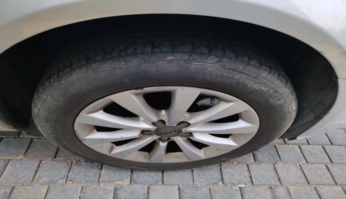 2013 Audi A6 2.0 TDI PREMIUM, Diesel, Automatic, 85,141 km, tyre