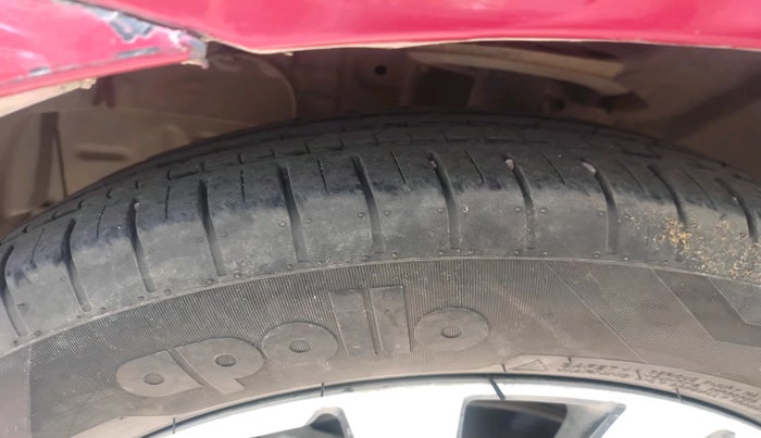 2017 Toyota Etios Liva VXD DUAL TONE, Diesel, Manual, 1,33,682 km, tyre