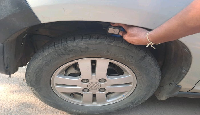 2021 Maruti S PRESSO LXI CNG, Petrol, Manual, 90,261 km, tyre