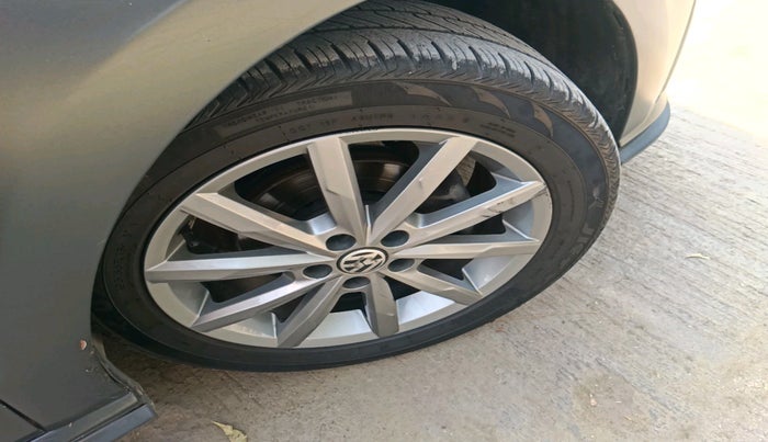 2021 Volkswagen Polo 1.0 GT TSI AT, Petrol, Automatic, 59,784 km, tyre