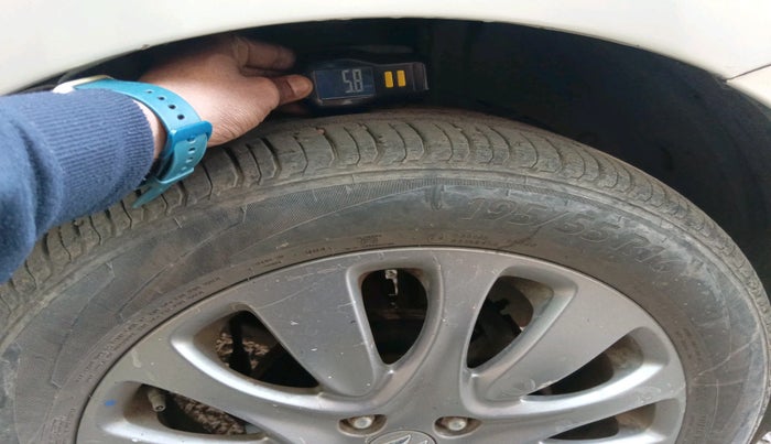 2016 Maruti Baleno ALPHA PETROL 1.2, Petrol, Manual, 45,676 km, tyre