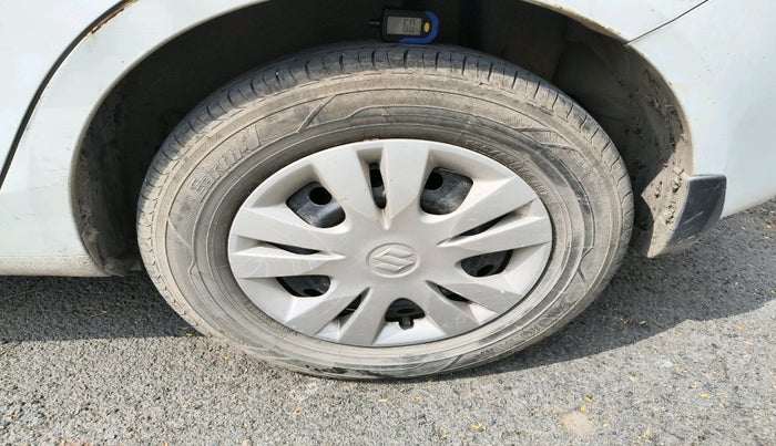 2012 Maruti Swift Dzire VDI, Diesel, Manual, 75,395 km, tyre