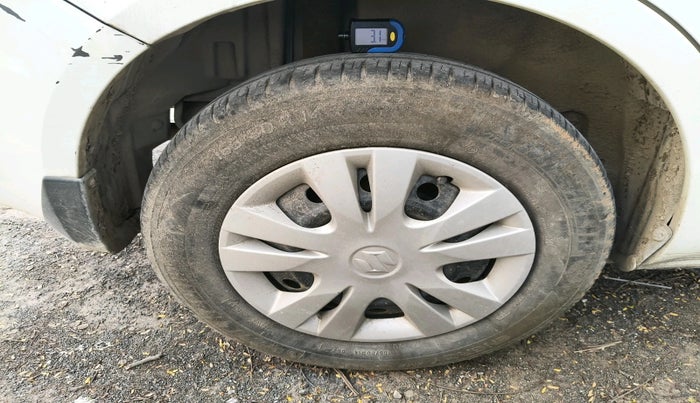 2012 Maruti Swift Dzire VDI, Diesel, Manual, 75,395 km, tyre