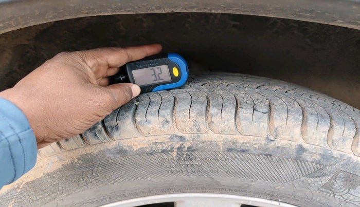 2012 Volvo XC 90 D5 AWD, Diesel, Automatic, 1,15,749 km, tyre