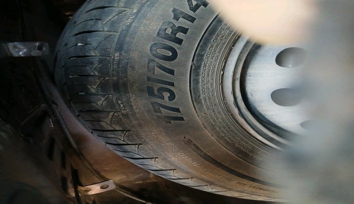 2017 Tata Tiago XT PETROL, Petrol, Manual, 1,73,004 km, tyre