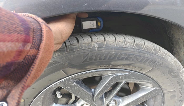 2020 Hyundai GRAND I10 NIOS SPORTZ AMT 1.2 KAPPA VTVT, Petrol, Automatic, 84,658 km, tyre