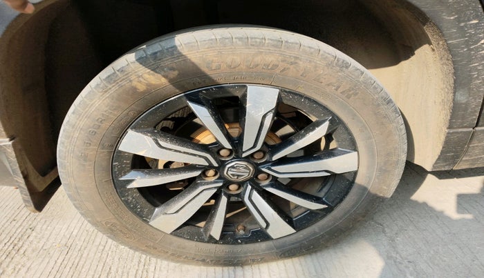 2019 MG HECTOR SHARP 2.0 DIESEL, Diesel, Manual, 89,225 km, tyre