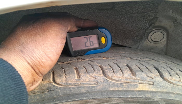 2012 Hyundai Santro Xing GL PLUS, Petrol, Manual, 61,224 km, tyre