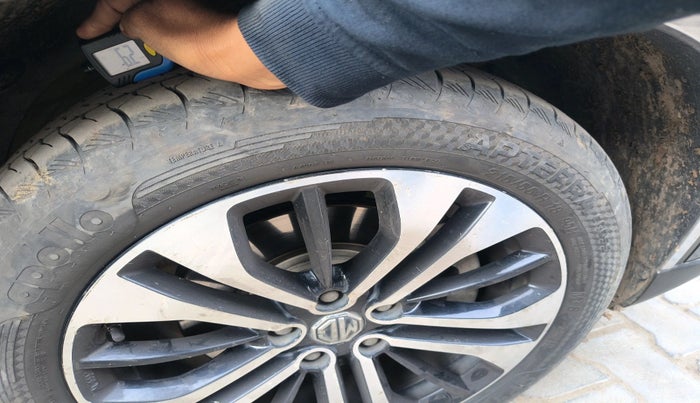 2021 MG HECTOR SHARP 2.0 DIESEL, Diesel, Manual, 78,240 km, tyre