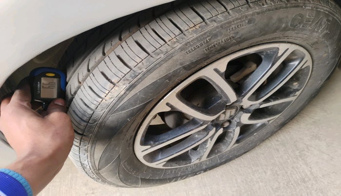 2018 Maruti Swift ZXI PLUS, Petrol, Manual, 70,230 km, tyre