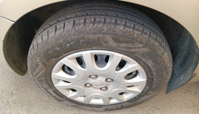 2011 Hyundai i20 MAGNA 1.2, Petrol, Manual, 26,168 km, tyre