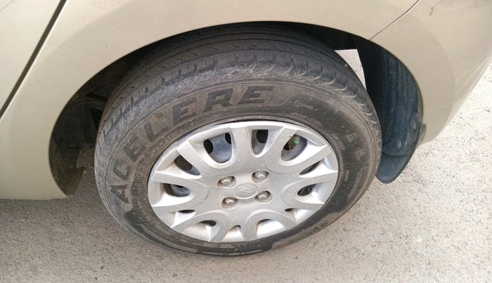 2011 Hyundai i20 MAGNA 1.2, Petrol, Manual, 26,168 km, tyre