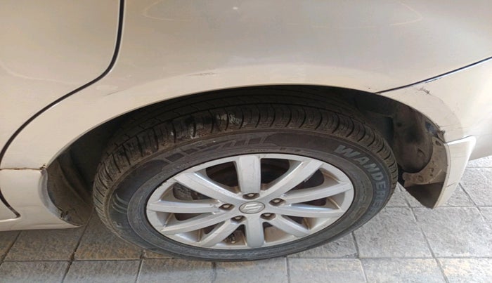 2010 Maruti SX4 ZXI, Petrol, Manual, 43,137 km, tyre