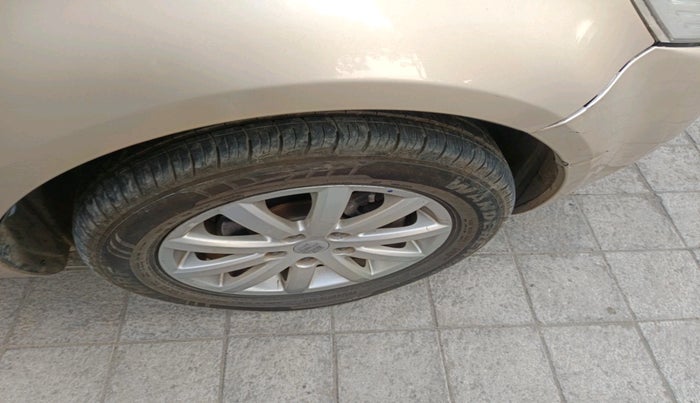 2010 Maruti SX4 ZXI, Petrol, Manual, 43,137 km, tyre