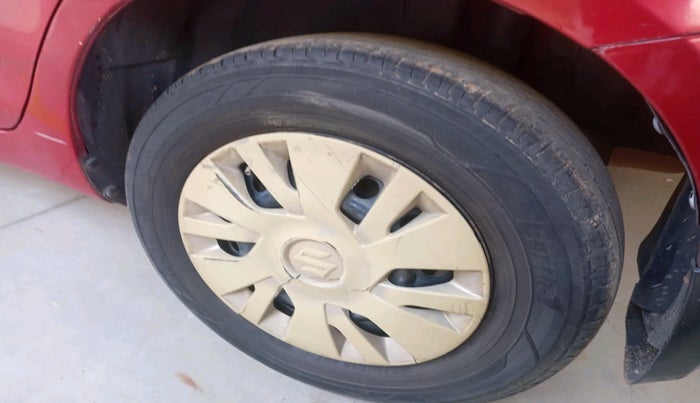 2012 Maruti Swift VDI, Diesel, Manual, 1,55,527 km, tyre